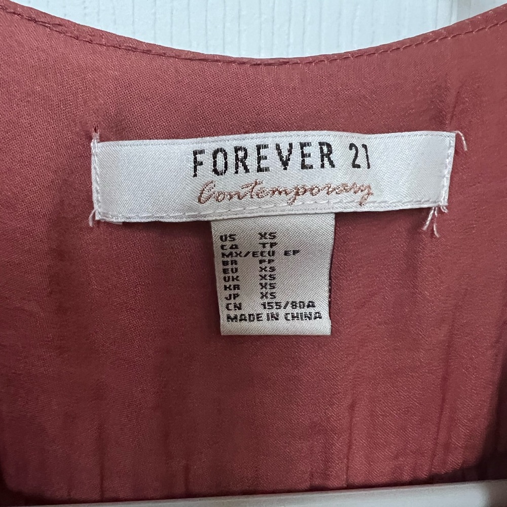 Blouse! - Picture 4 of 5
